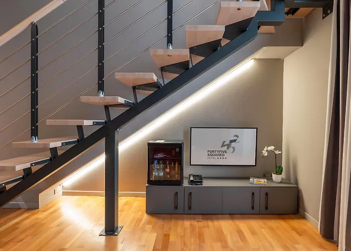 Fortyfive Squared Hotel